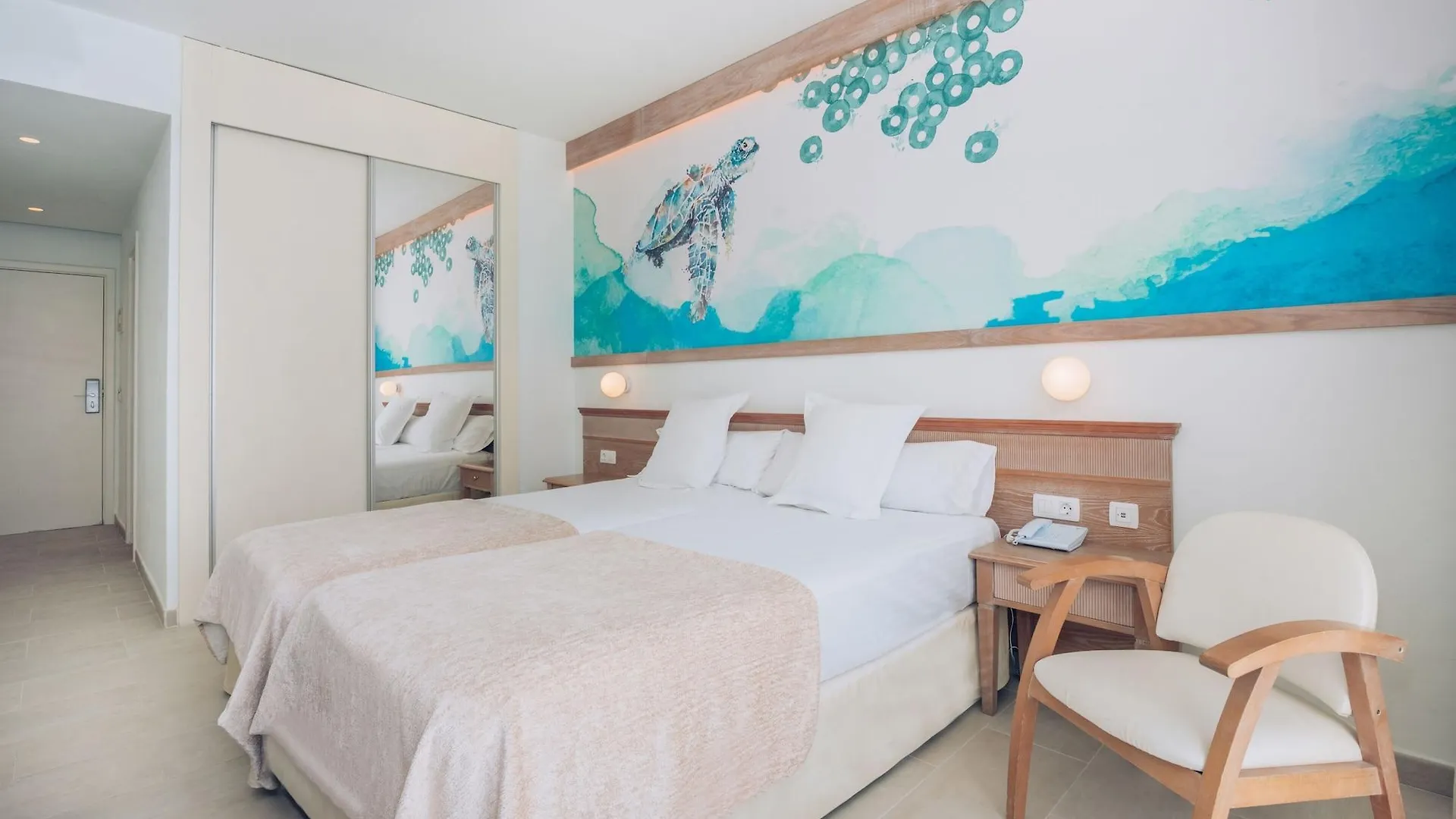 Iberostar Waves Las Dalias All Inclusive Costa Adeje  Hotel Costa Adeje (Tenerife)